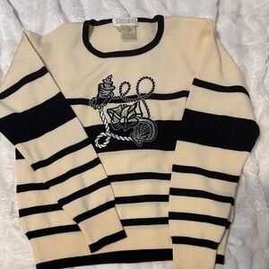 Escada Gold and Cream Label Detail